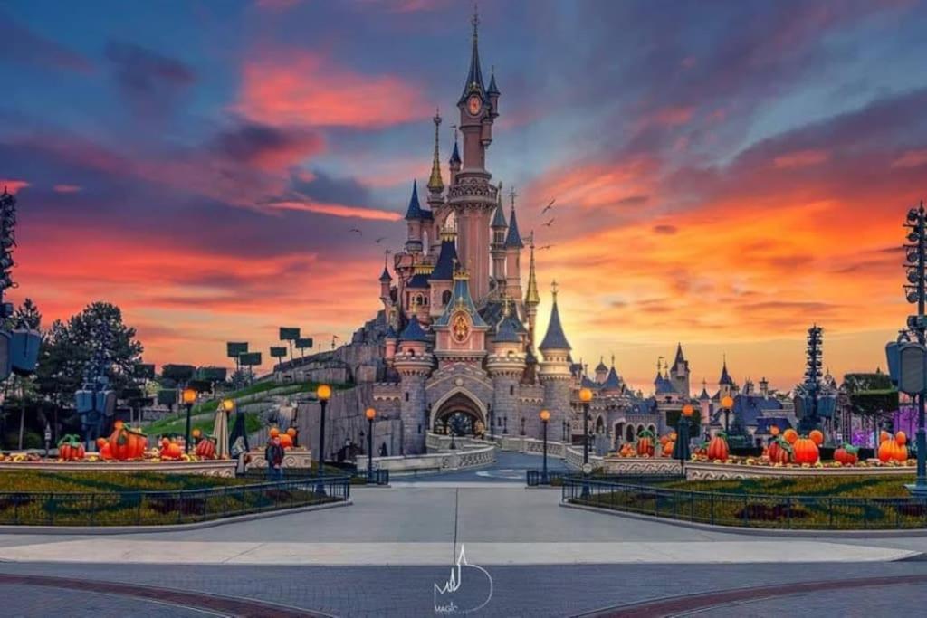 Appartement Disneyland Paris Bussy-Saint-Georges Buitenkant foto