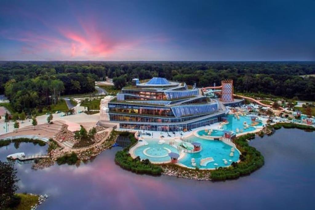 Appartement Disneyland Paris Bussy-Saint-Georges Buitenkant foto
